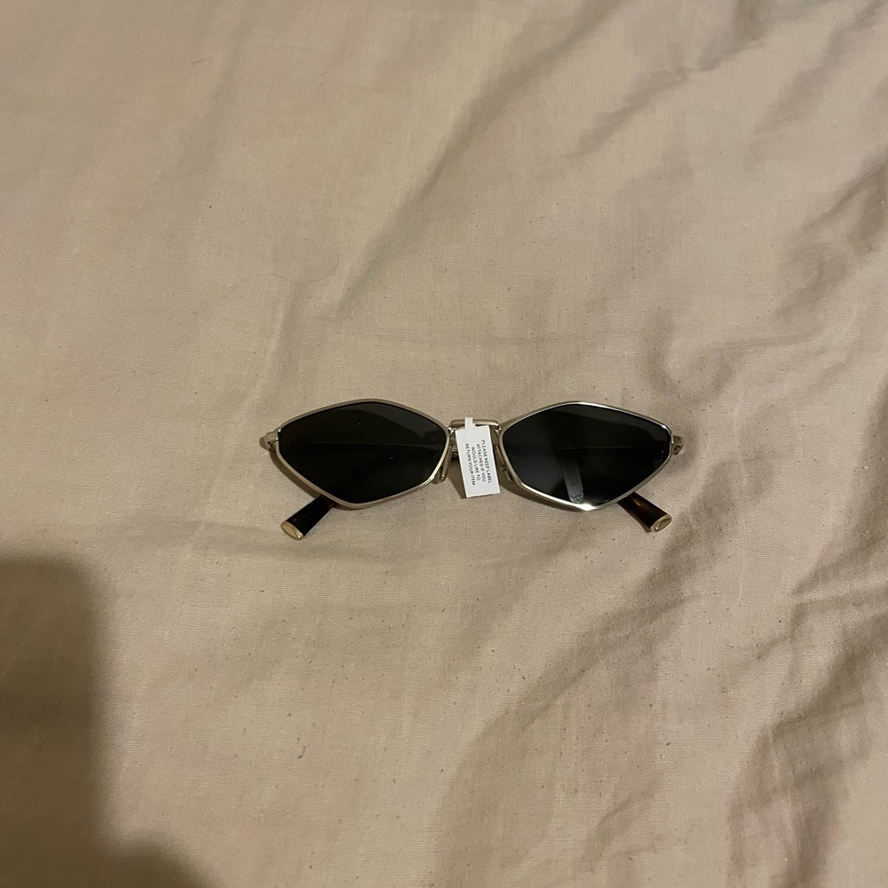 Miu Miu OMU 56ZS Sunglasses